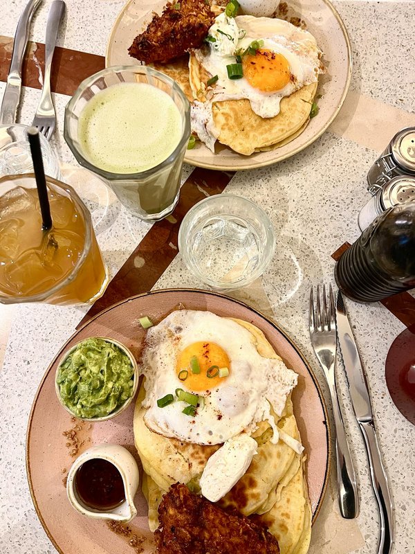 Quels sont les meilleurs superaliments à intégrer dans un petit-déjeuner minceur?